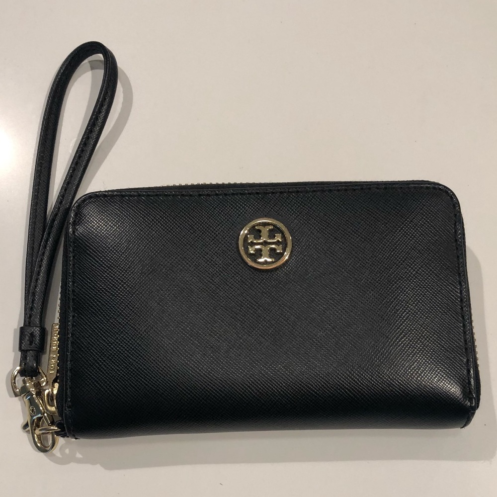Tory Burch Robinson Wristlet Wallet